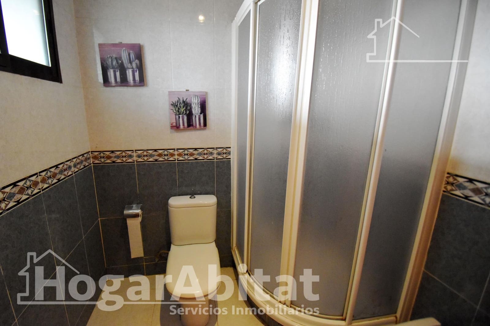 5 soverom Villa til salgs i Castello de la Plana med svømmebasseng garasje - € 270 000 (Ref: 9555928)