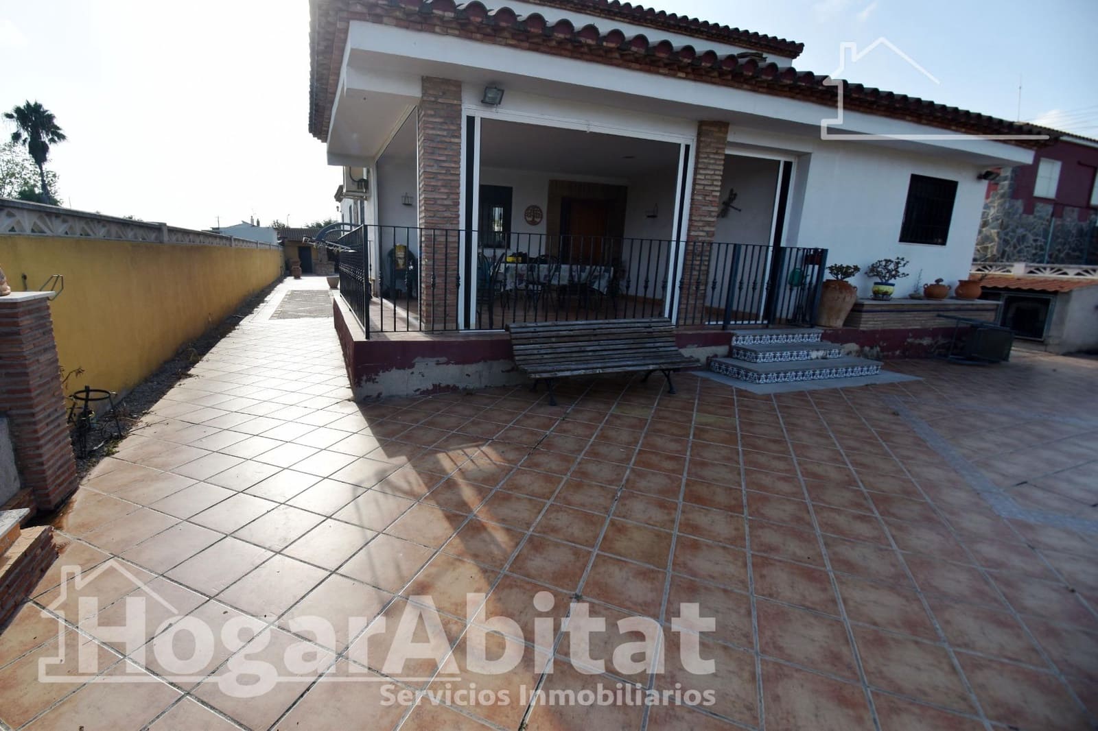 5 soverom Villa til salgs i Castello de la Plana med svømmebasseng garasje - € 270 000 (Ref: 9555928)