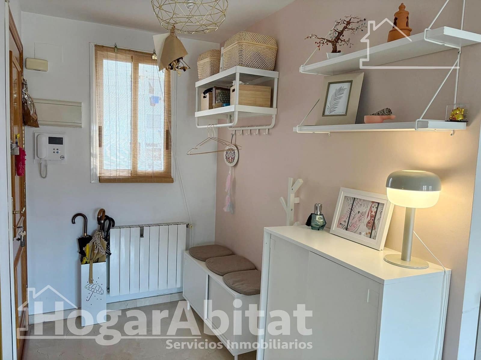 3 bedroom Flat for sale in Castello de la Plana - € 240,000 (Ref: 9555931)