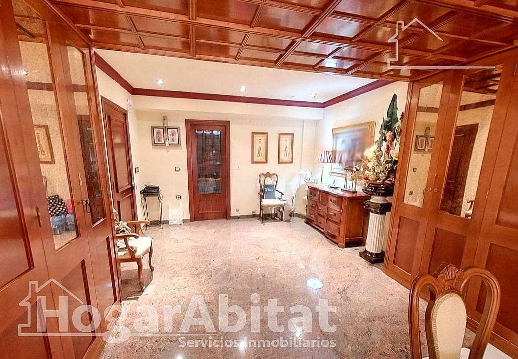 4 sovrum Lägenhet till salu i Silla - 215 000 € (Ref: 9555940)