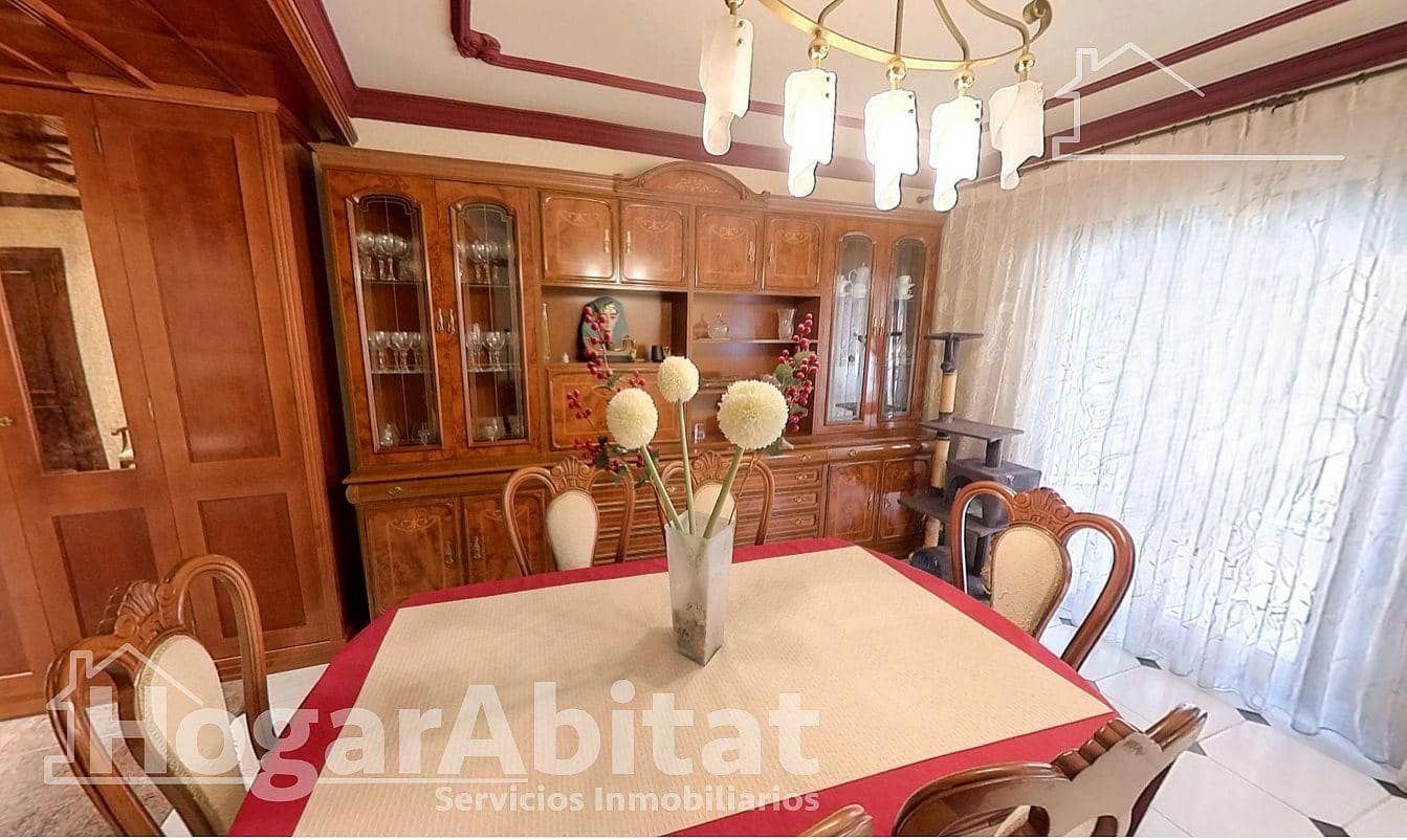 4 sovrum Lägenhet till salu i Silla - 215 000 € (Ref: 9555940)