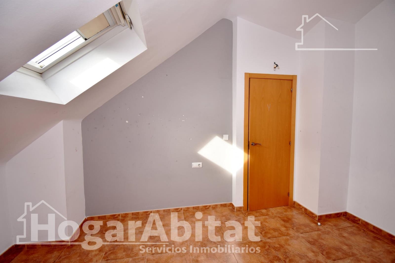 2 bedroom Flat for sale in Alzira - € 165,000 (Ref: 9555942)