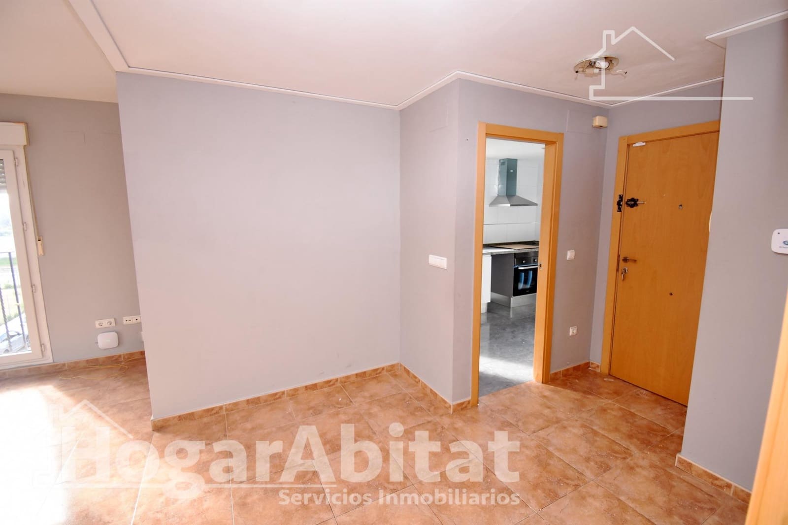 2 bedroom Flat for sale in Alzira - € 165,000 (Ref: 9555942)