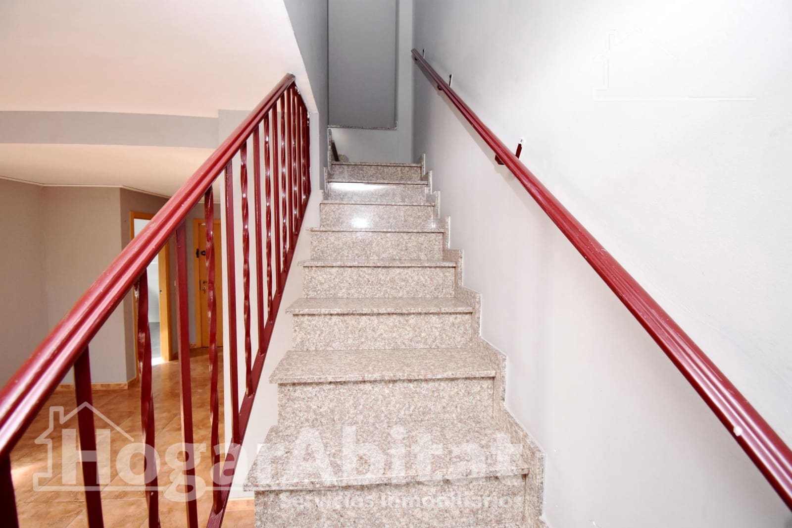 2 bedroom Flat for sale in Alzira - € 165,000 (Ref: 9555942)