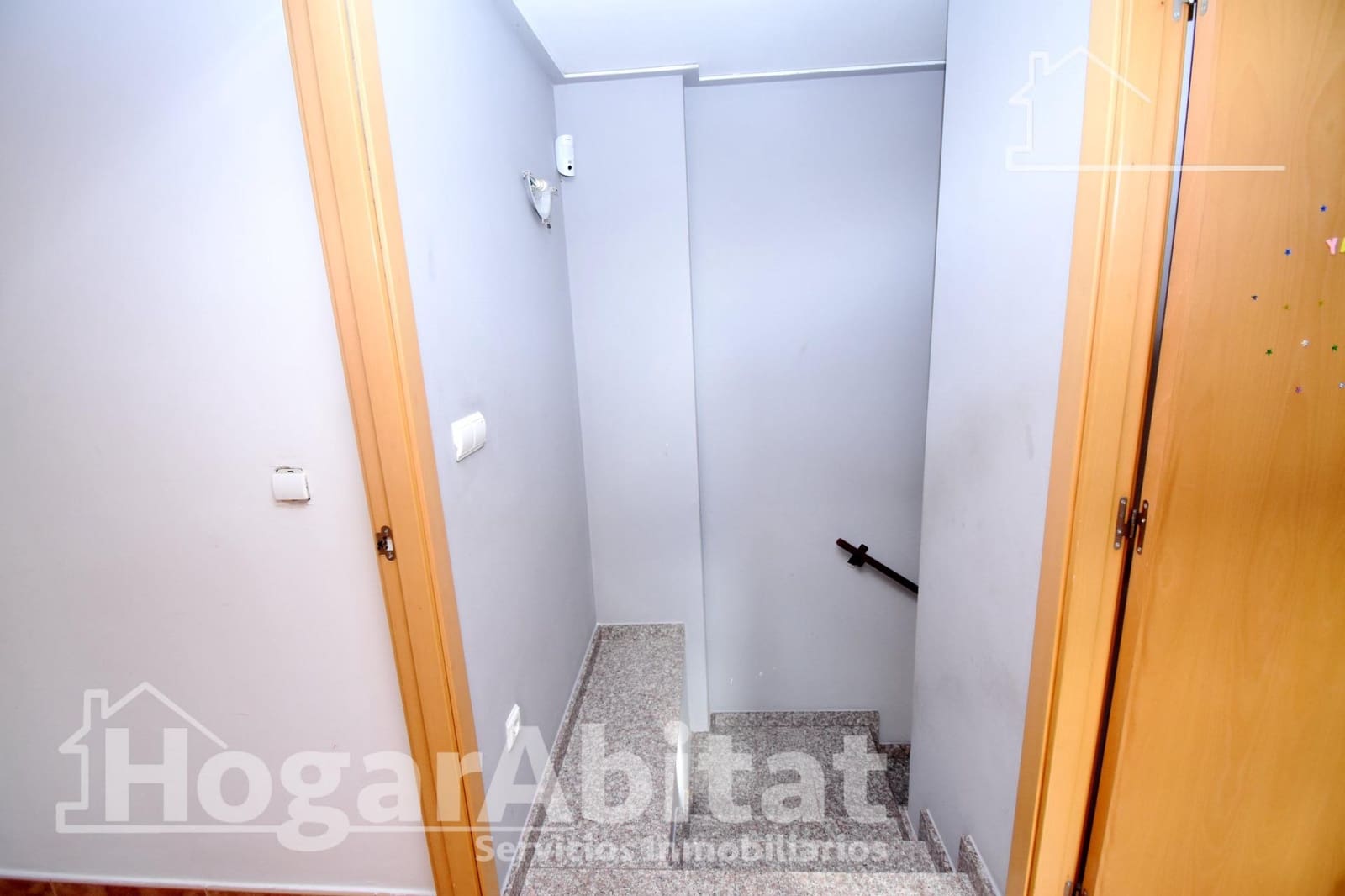 2 bedroom Flat for sale in Alzira - € 165,000 (Ref: 9555942)