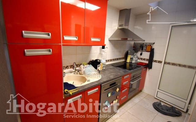 4 soveværelse Byhus til salg i Onda - € 135.000 (Ref: 9555944)