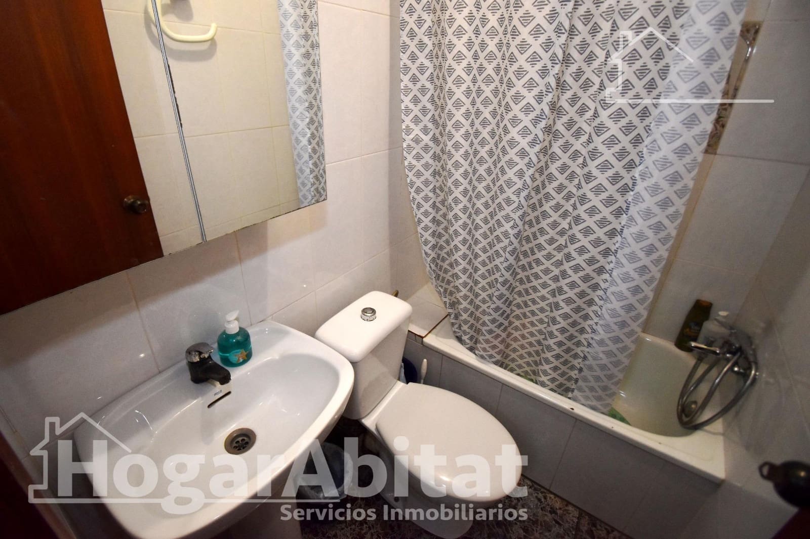 4 bedroom Townhouse for sale in Onda - € 135,000 (Ref: 9555944)