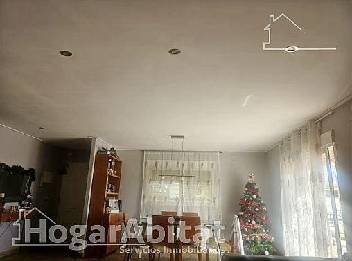 3 sypialnia Willa na sprzedaż w Vila-real z basenem garażem - 240 000 € (Ref: 9561869)