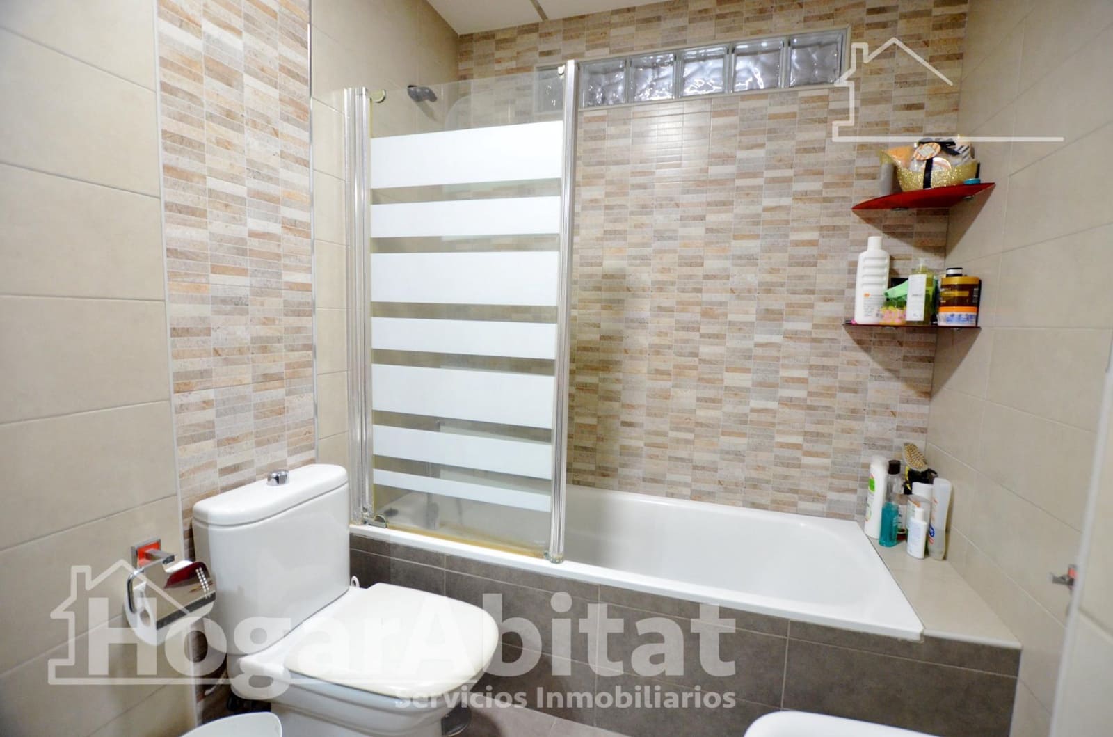 4 makuuhuone Rivitalo myytävänä paikassa Muchamiel / Mutxamel mukana uima-altaan 
autotalli - 291 000 € (Ref: 9561871)