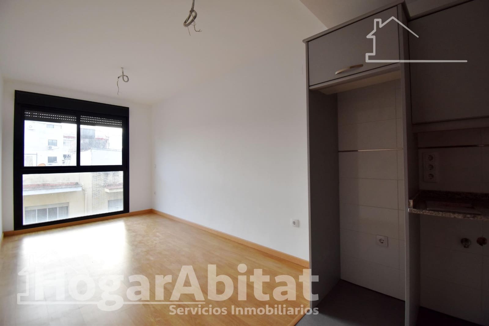 Piso de 1 habitación en Gandia en venta con garaje - 135.000 € (Ref: 9561876)