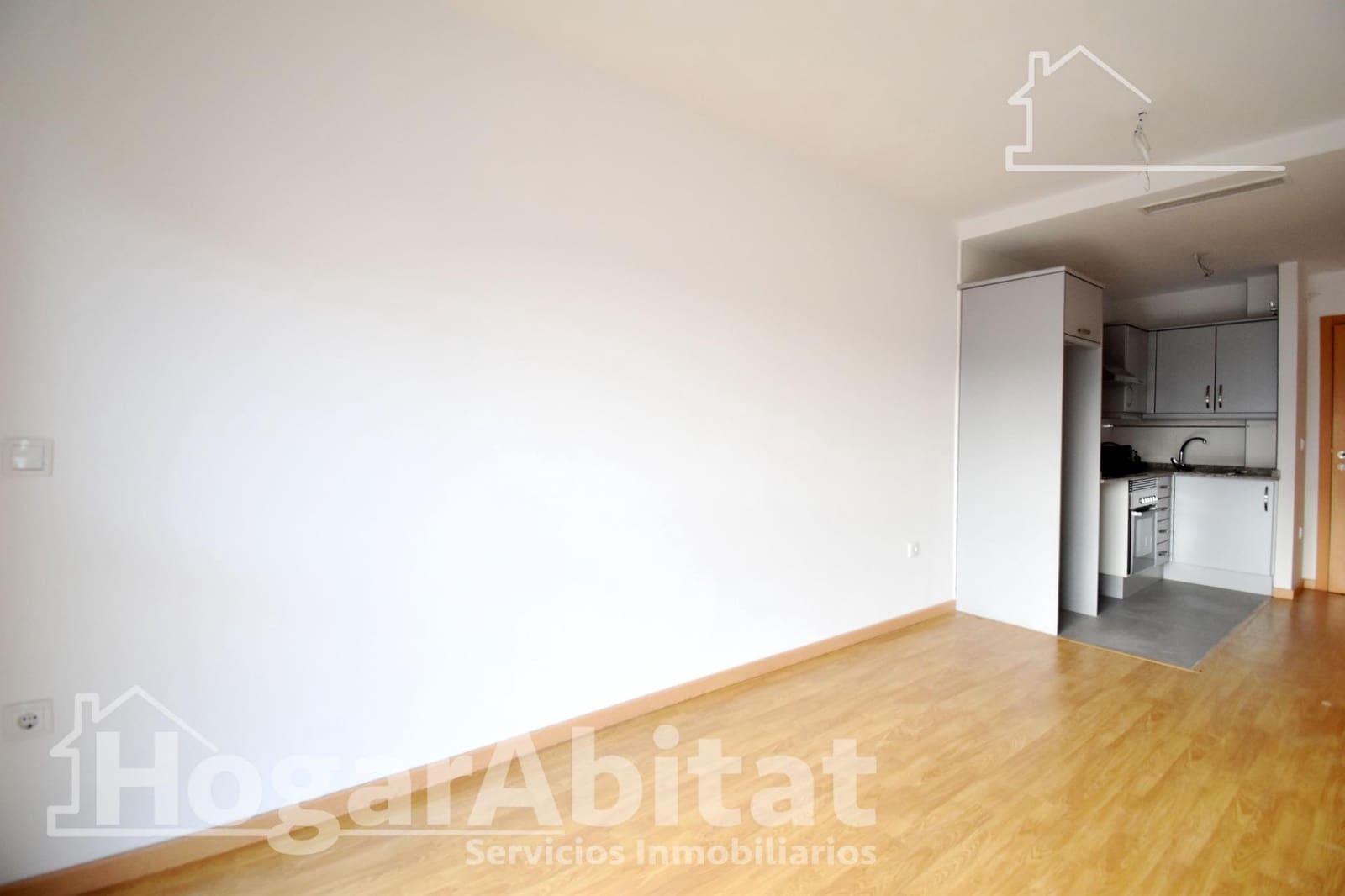 Piso de 1 habitación en Gandia en venta con garaje - 135.000 € (Ref: 9561876)
