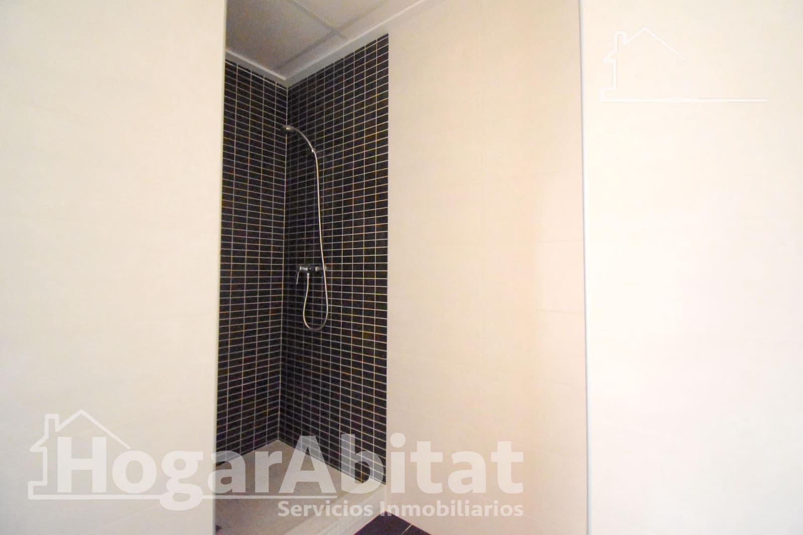 Piso de 1 habitación en Gandia en venta con garaje - 135.000 € (Ref: 9561876)