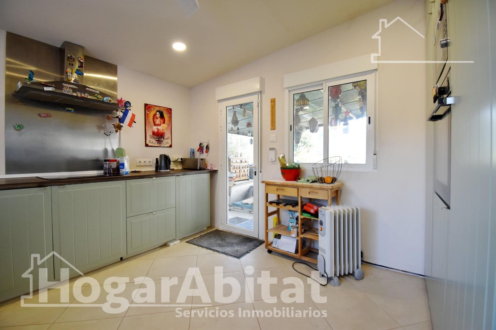 6 bedroom Villa for sale in Marchuquera with pool garage - € 450,000 (Ref: 9561877)