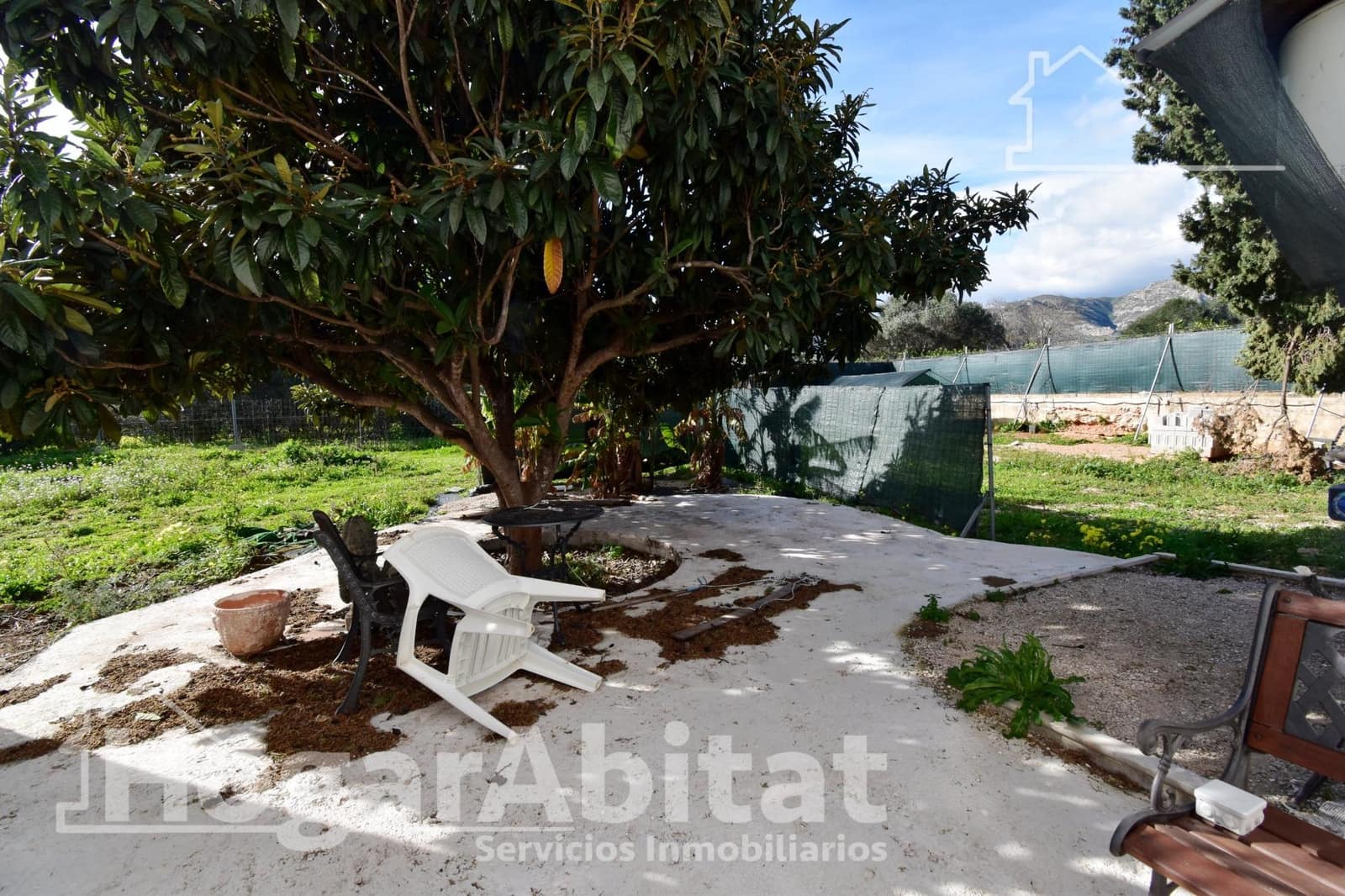 6 bedroom Villa for sale in Marchuquera with pool garage - € 450,000 (Ref: 9561877)