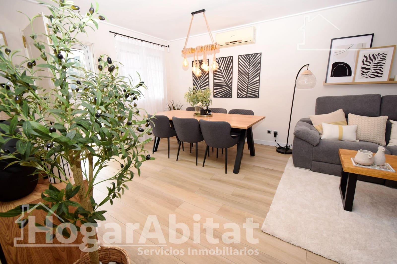 3 slaapkamer Flat te koop in Chiva met garage - € 225.000 (Ref: 9561879)