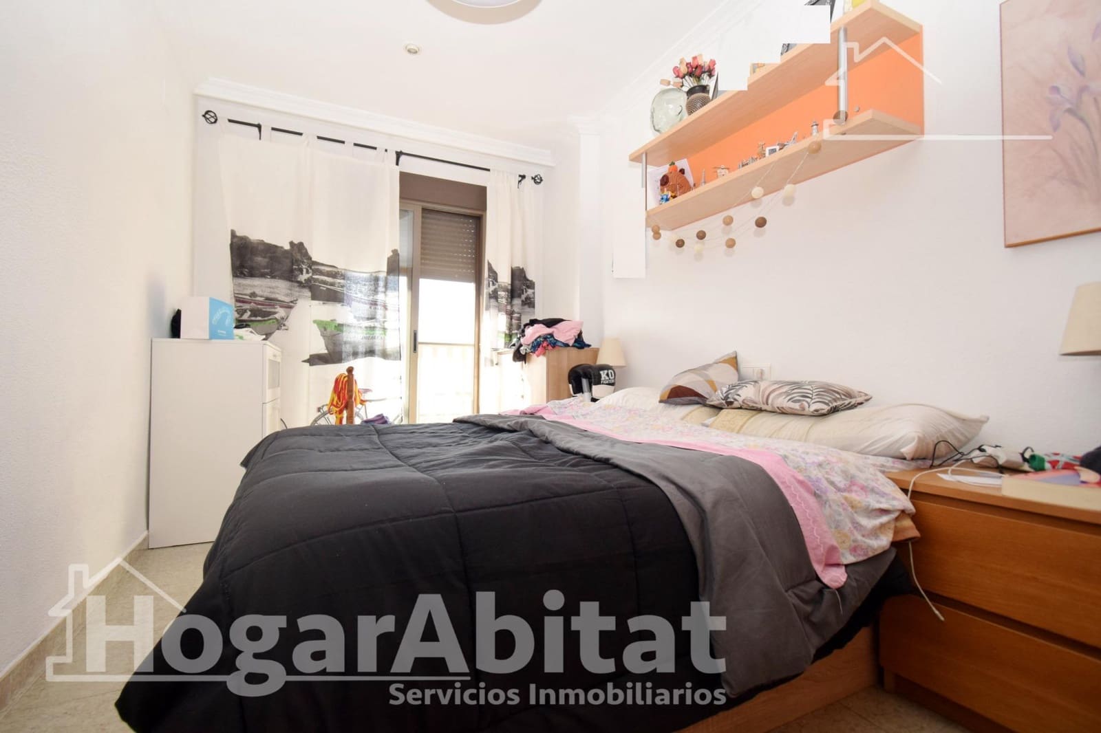 3 makuuhuone Asunto myytävänä paikassa La Pobla de Vallbona mukana 
autotalli - 235 000 € (Ref: 9561883)