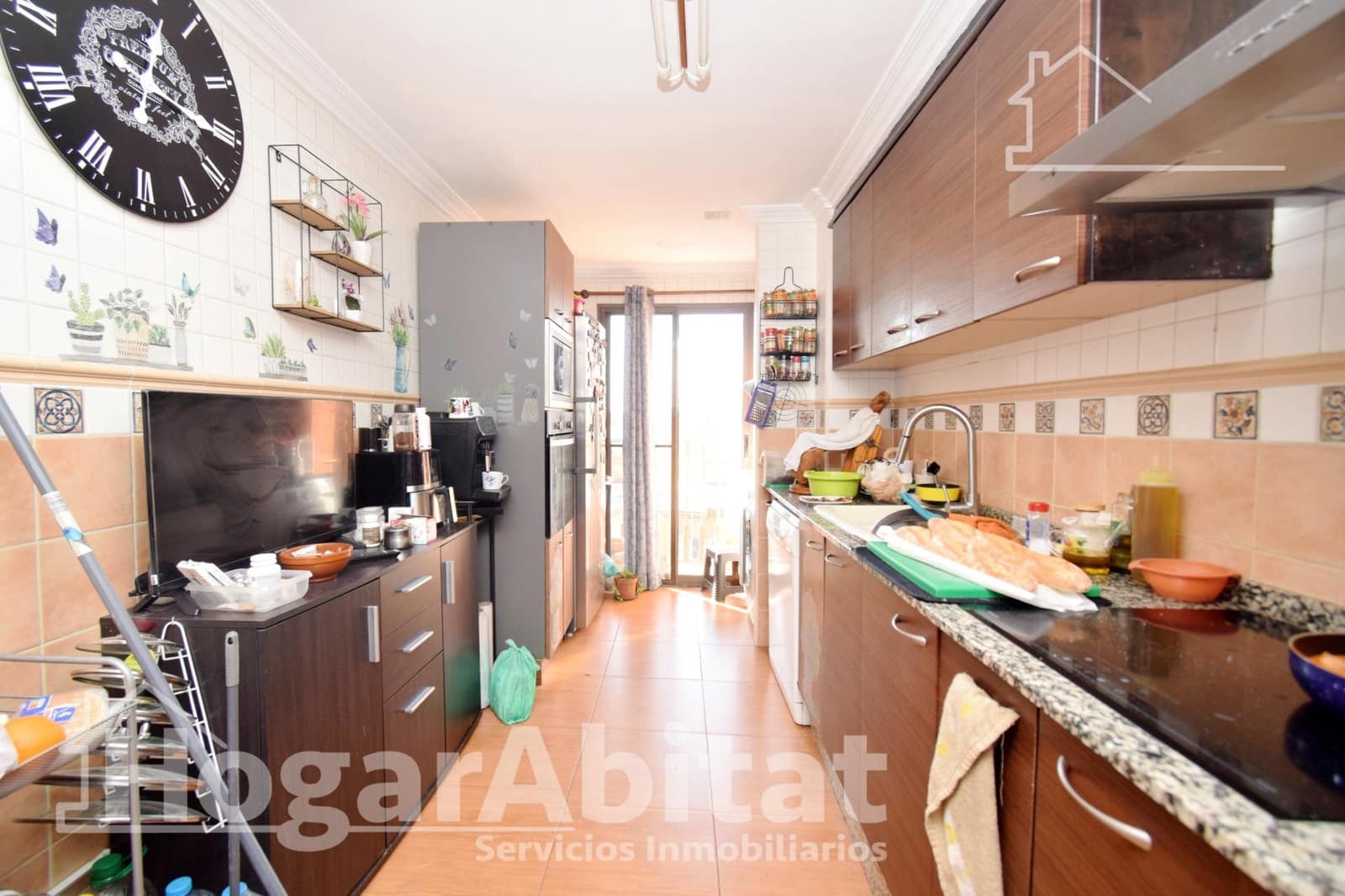 3 makuuhuone Asunto myytävänä paikassa La Pobla de Vallbona mukana 
autotalli - 235 000 € (Ref: 9568726)