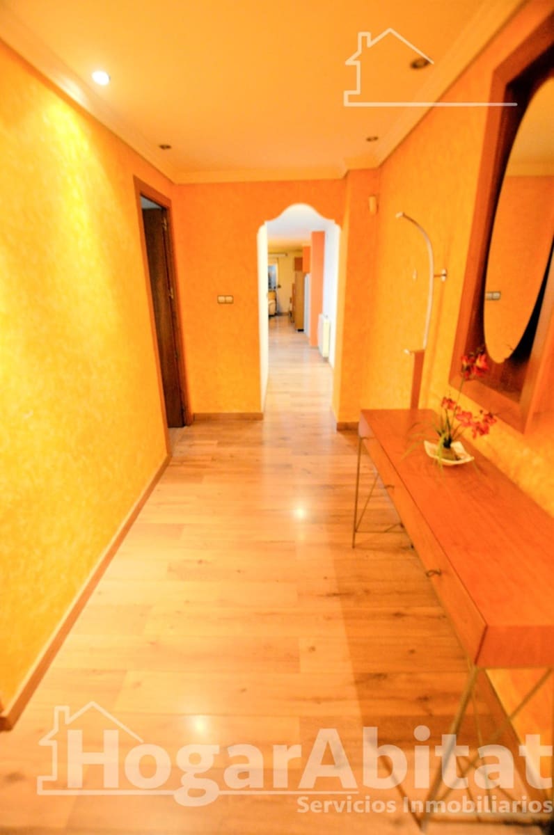 4 Zimmer Wohnung zu verkaufen in Xirivella mit Garage - 290.000 € (Ref: 9568730)