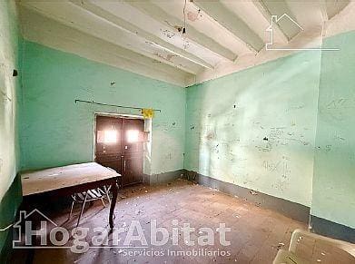 Huis te koop in L'Alcora - € 140.000 (Ref: 9568734)