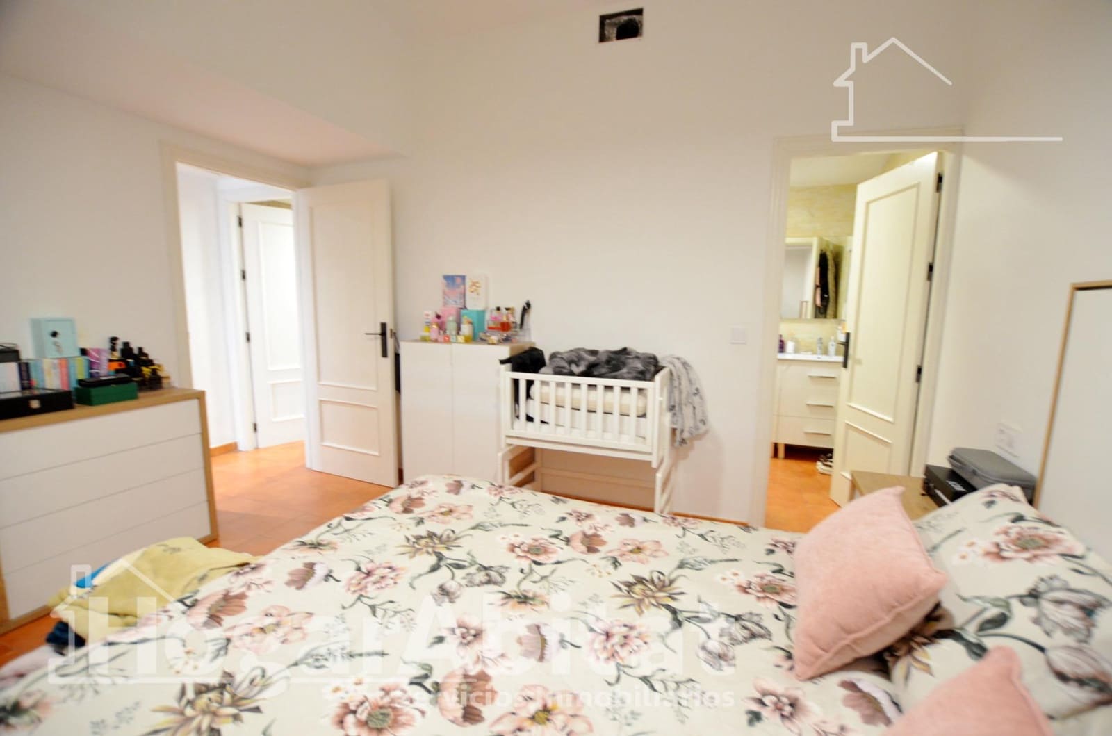 4 bedroom Villa for sale in Moralet with pool garage - € 270,000 (Ref: 9571236)