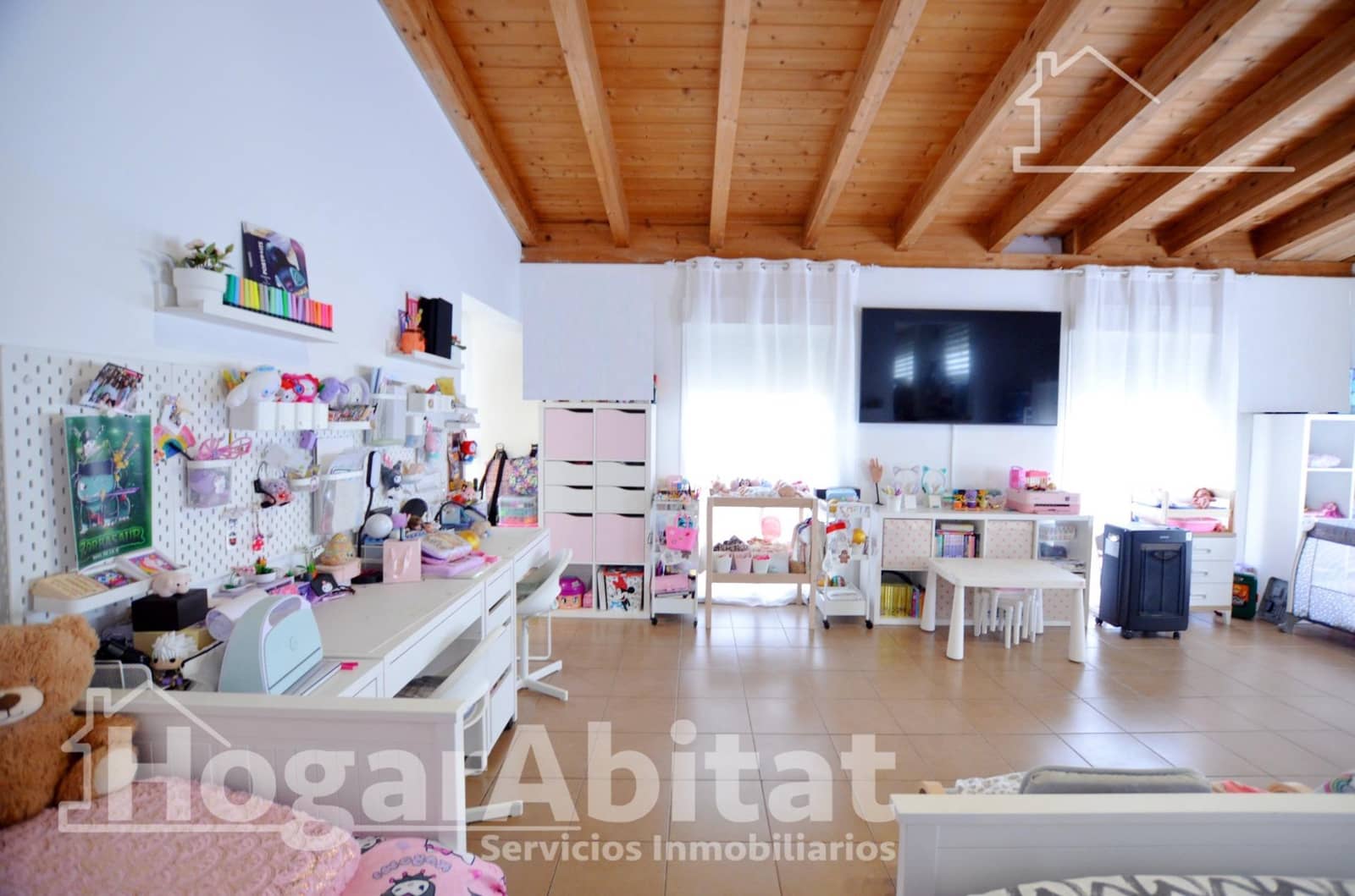 4 bedroom Villa for sale in Moralet with pool garage - € 270,000 (Ref: 9571236)