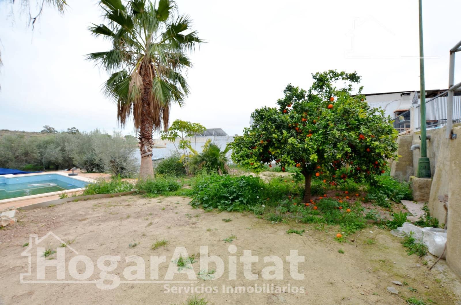 4 bedroom Villa for sale in Moralet with pool garage - € 270,000 (Ref: 9571236)