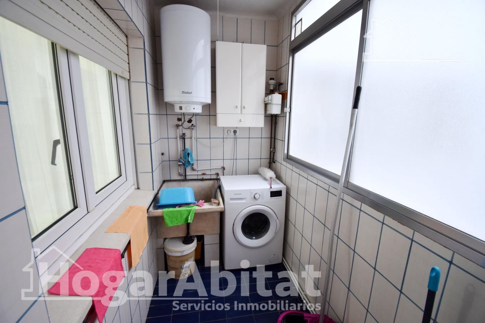 4 bedroom Flat for sale in Vila-real - € 150,000 (Ref: 9571254)