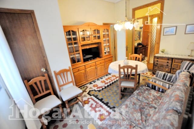 4 sovrum Lägenhet till salu i La Petxina, Valencia stad - 250 000 € (Ref: 9574667)