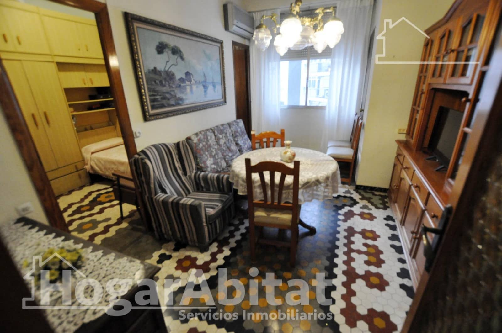 4 slaapkamer Flat te koop in Valencia stad - € 250.000 (Ref: 9574667)