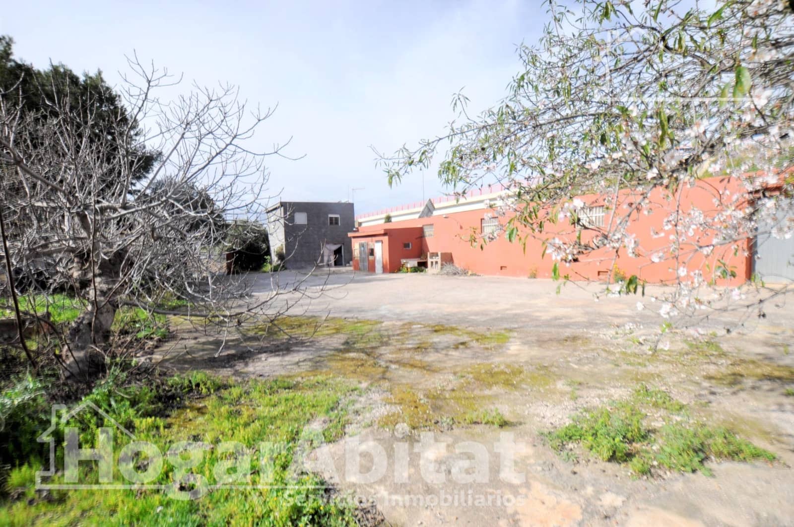 4 bedroom Villa for sale in Museros with garage - € 200,000 (Ref: 9574674)