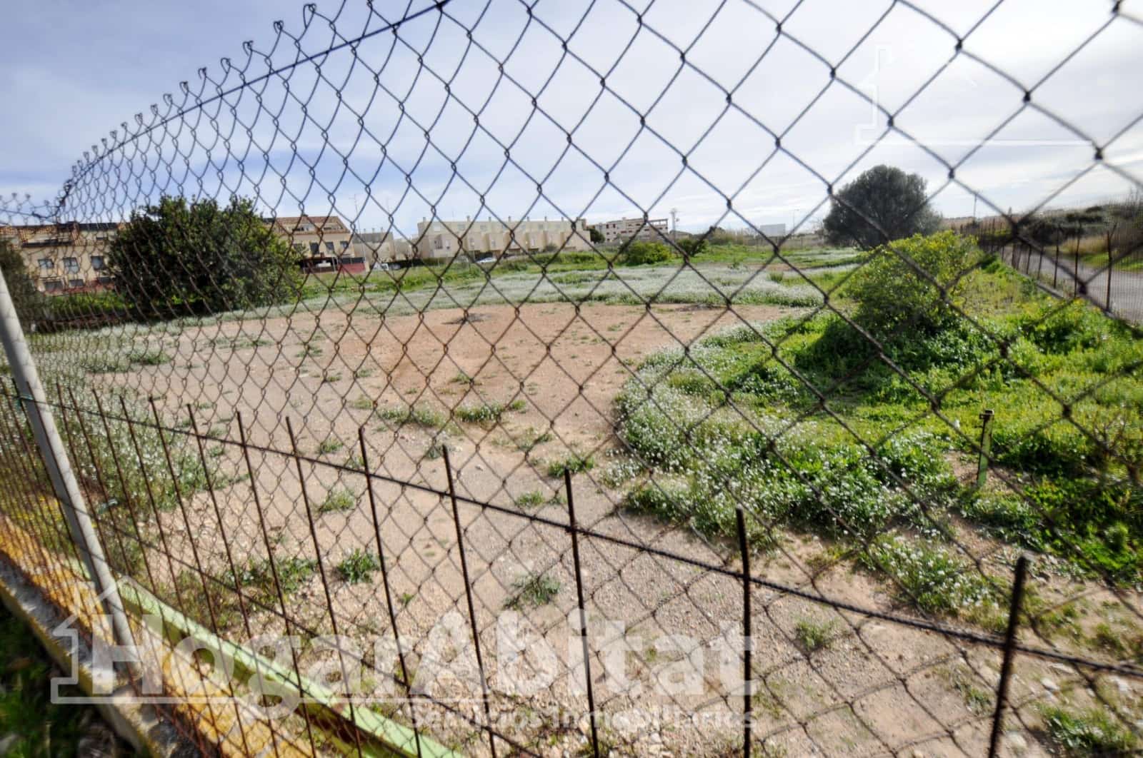 4 bedroom Villa for sale in Museros with garage - € 200,000 (Ref: 9574674)