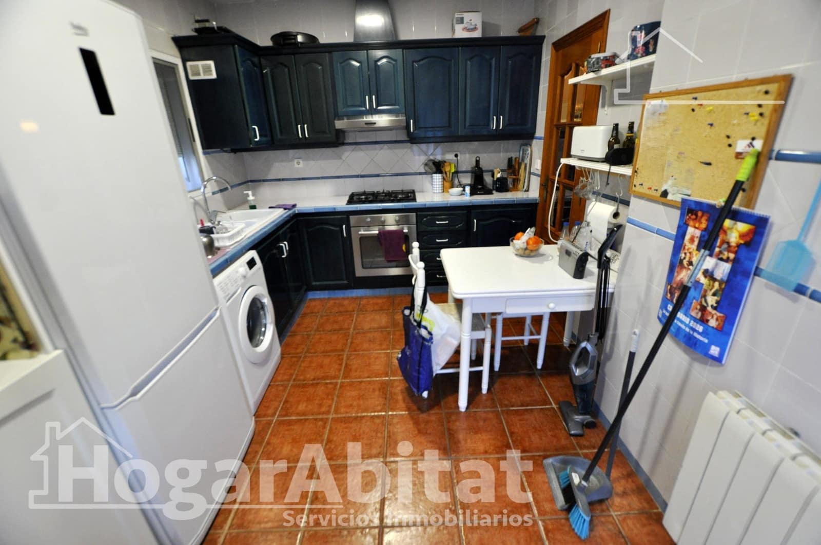 5 sypialnia Willa na sprzedaż w Riba-roja de Turia z basenem garażem - 495 000 € (Ref: 9574675)