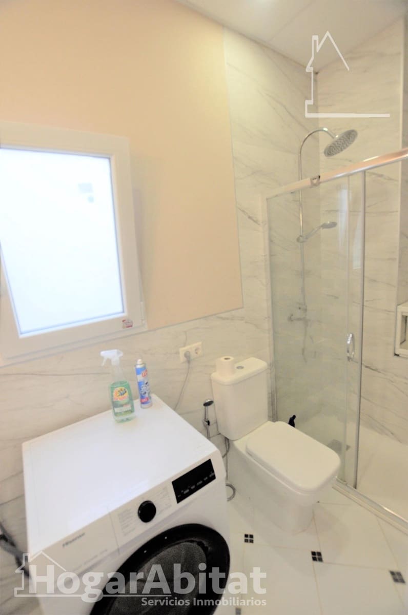 Piso de 3 habitaciones en València ciudad en venta - 245.000 € (Ref: 9574680)