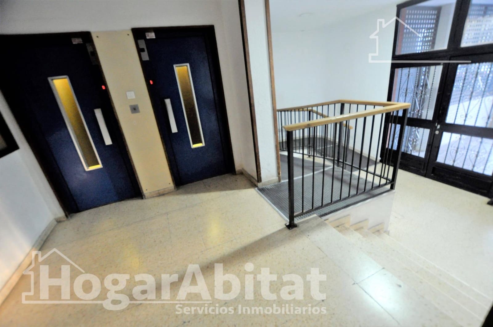 3 makuuhuone Asunto myytävänä paikassa Valencia kaupunki - 255 000 € (Ref: 9574682)