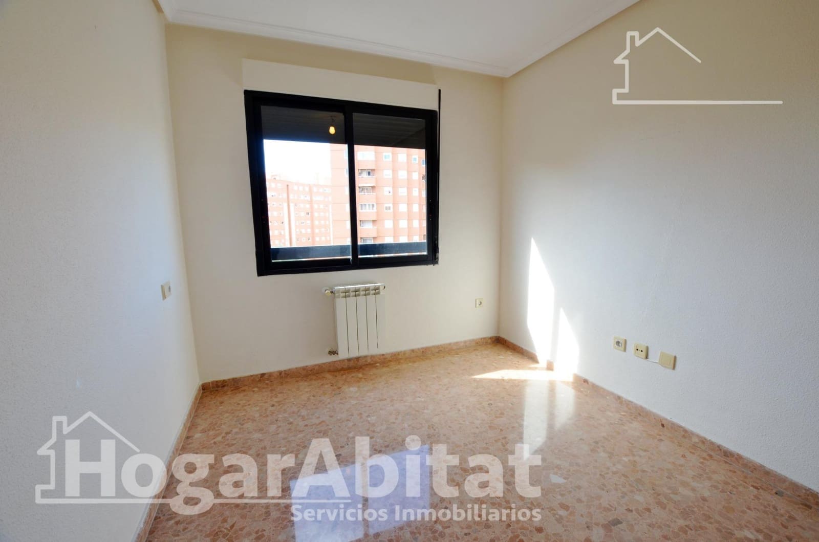 3 sypialnia Mieszkanie na sprzedaż w Miasto Alicante / Alacant z basenem garażem - 369 000 € (Ref: 9583564)