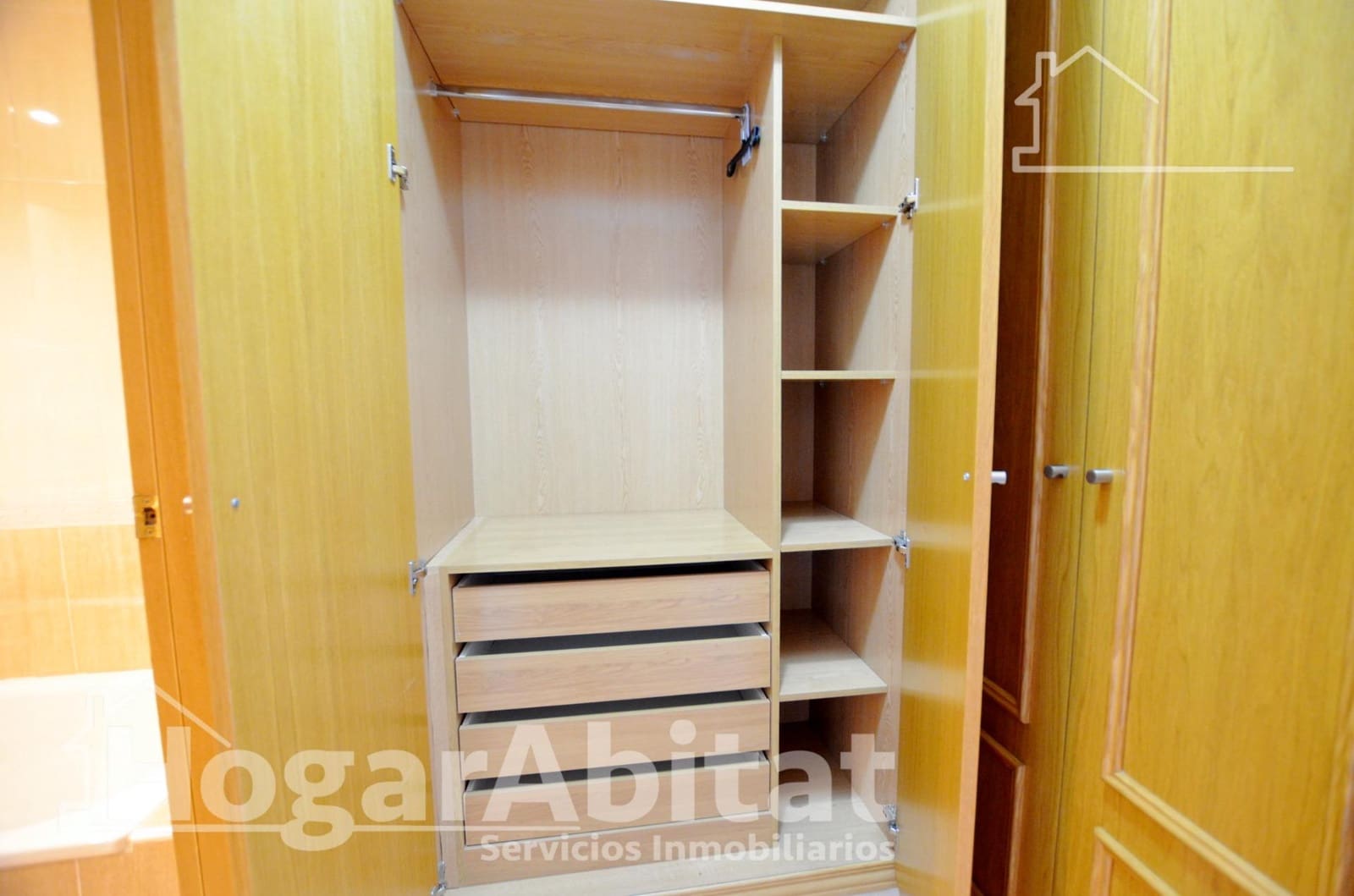 3 sypialnia Mieszkanie na sprzedaż w Miasto Alicante / Alacant z basenem garażem - 369 000 € (Ref: 9583564)