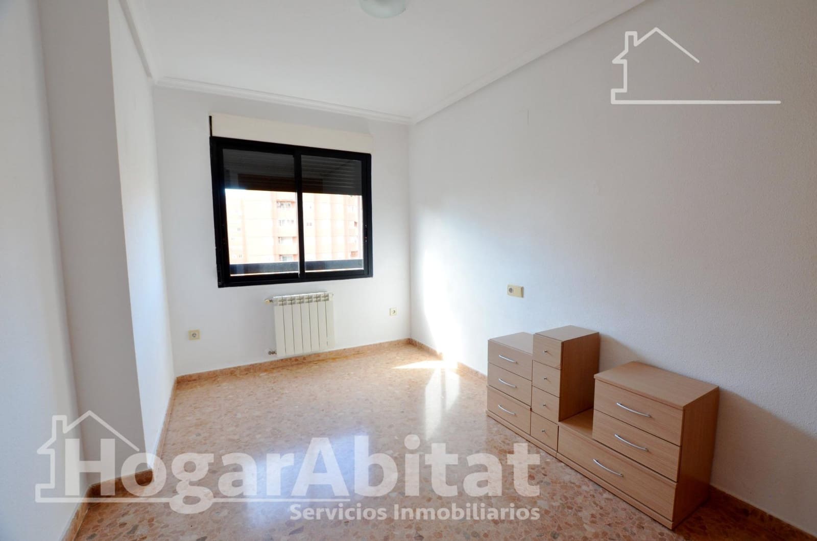 3 sypialnia Mieszkanie na sprzedaż w Miasto Alicante / Alacant z basenem garażem - 369 000 € (Ref: 9583564)