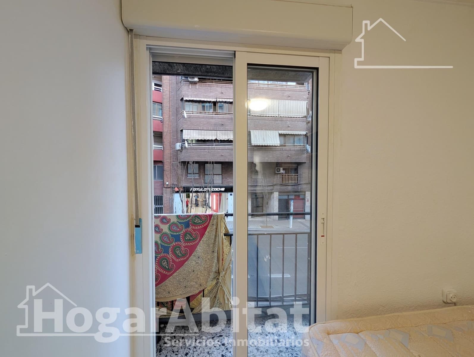 5 makuuhuone Asunto myytävänä paikassa Alicante kaupunki - 154 900 € (Ref: 9583567)