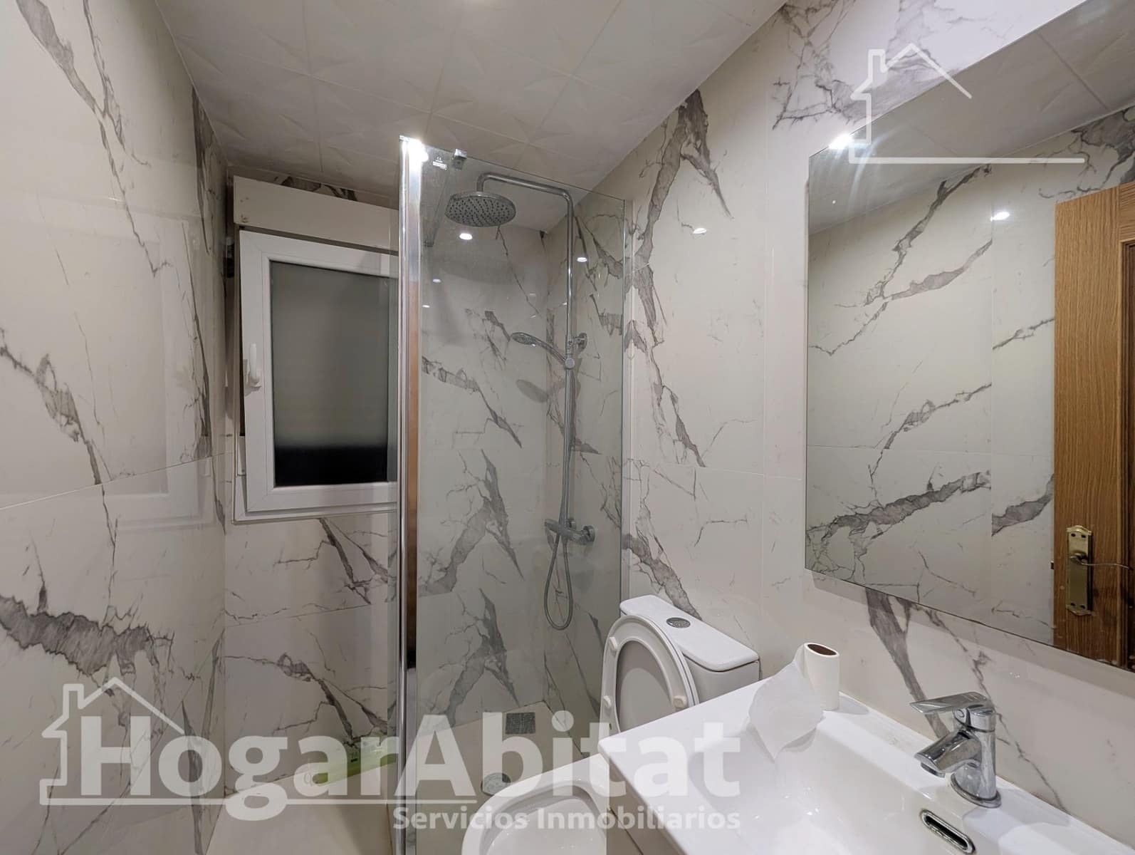 5 makuuhuone Asunto myytävänä paikassa Alicante kaupunki - 154 900 € (Ref: 9583567)