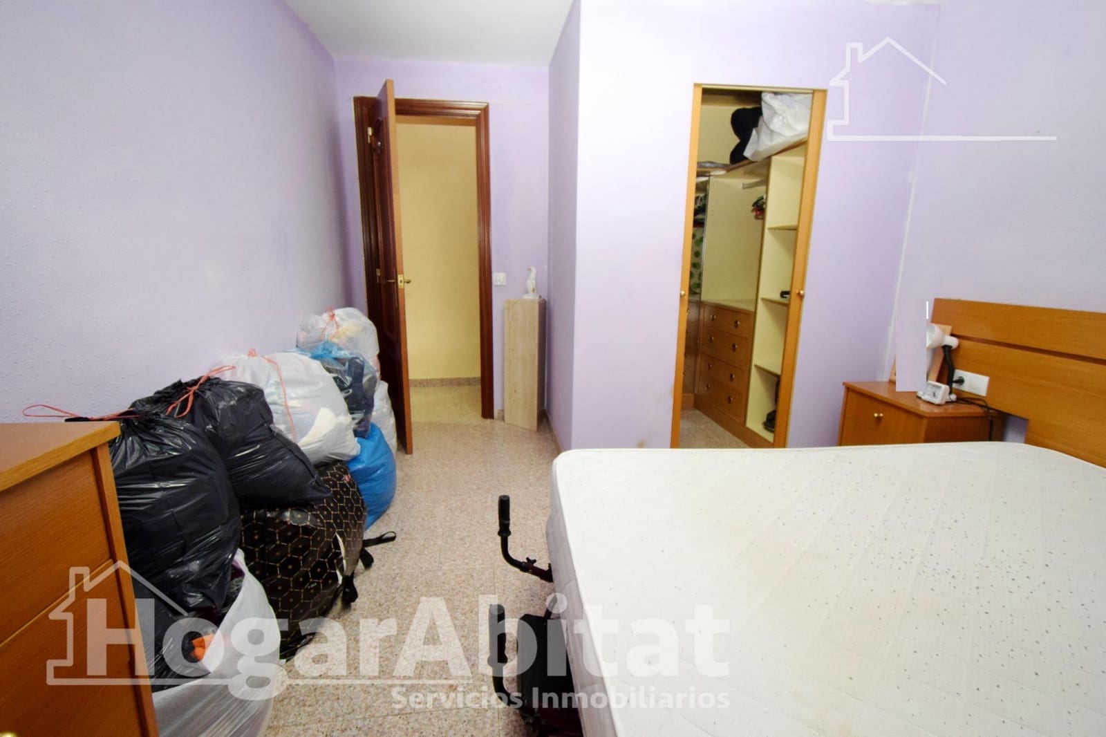 3 bedroom Flat for sale in Cheste - € 110,000 (Ref: 9586572)