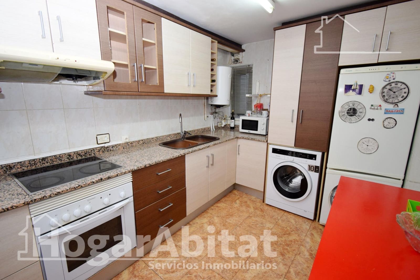 3 bedroom Flat for sale in Cheste - € 110,000 (Ref: 9586572)
