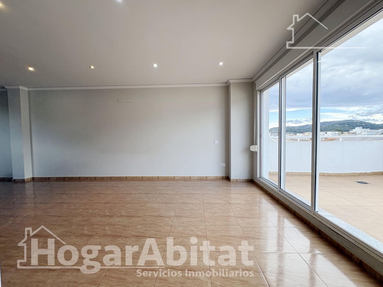 Ático de 2 habitaciones en Benifairó de la Valldigna en venta - 96.000 € (Ref: 9586574)