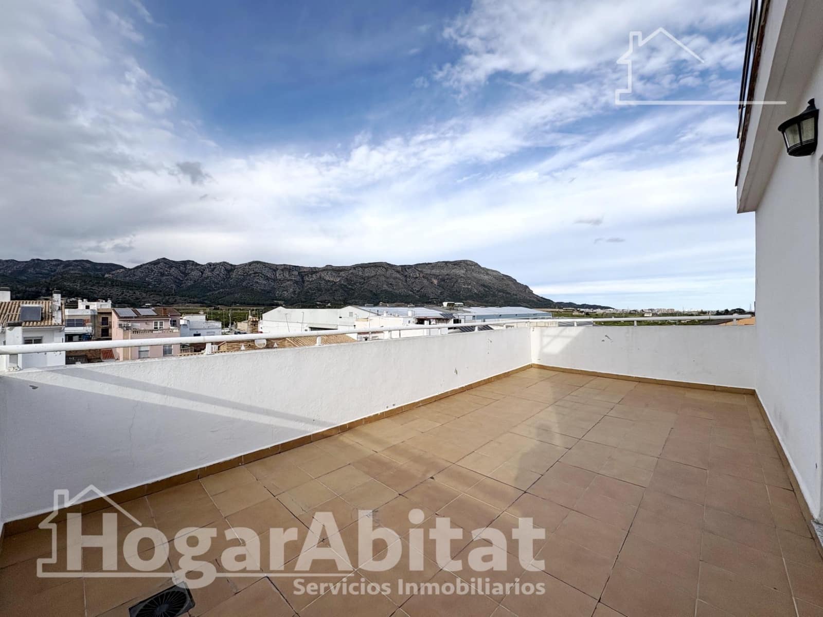 Ático de 2 habitaciones en Benifairó de la Valldigna en venta - 96.000 € (Ref: 9586574)