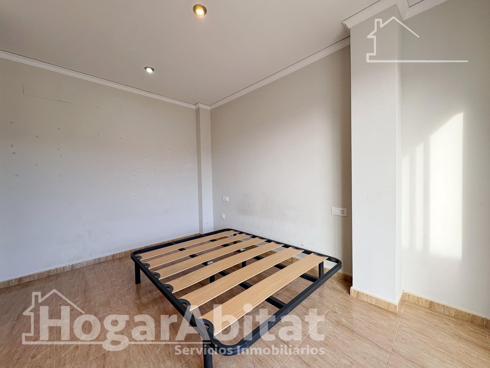 Ático de 2 habitaciones en Benifairó de la Valldigna en venta - 96.000 € (Ref: 9586574)