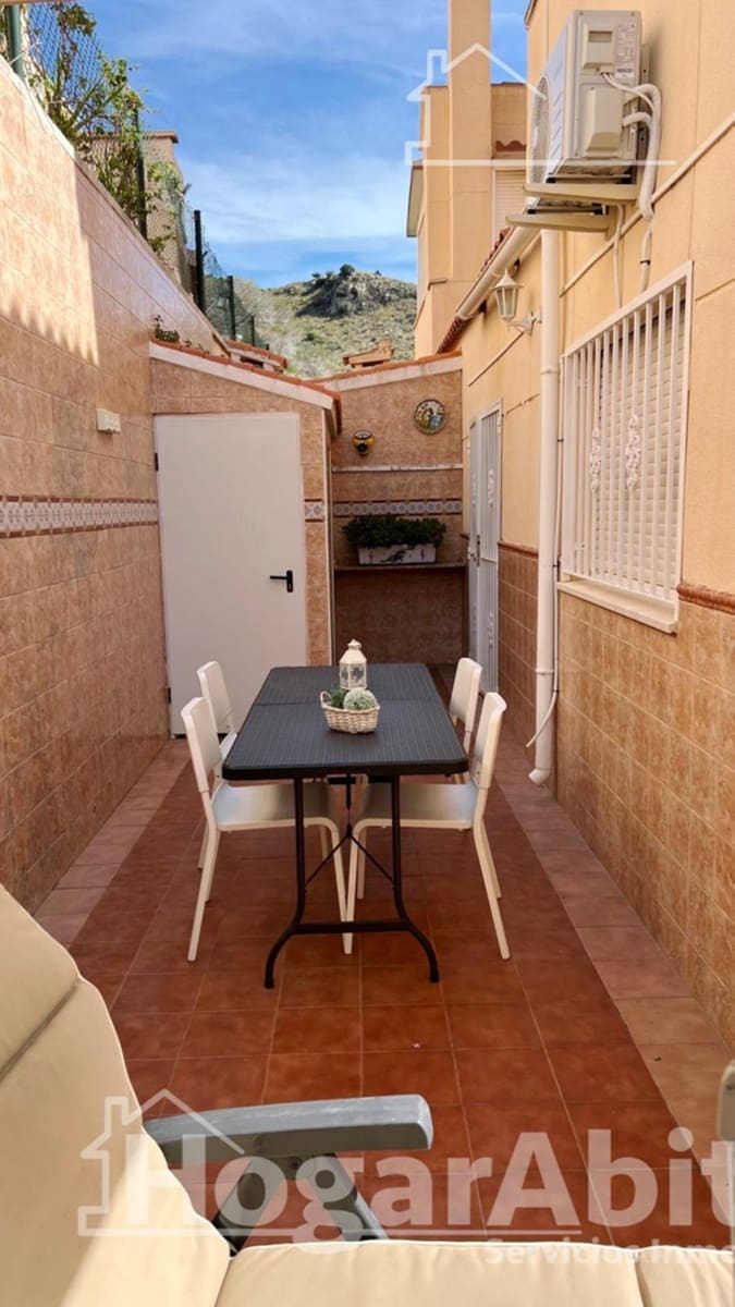 3 quarto Moradia em Banda para venda em Cullera com piscina - 349 000 € (Ref: 9591373)