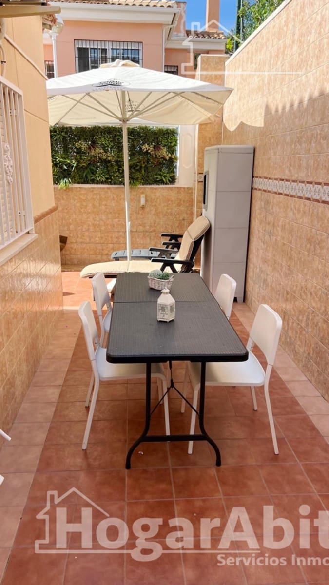 3 quarto Moradia em Banda para venda em Cullera com piscina - 349 000 € (Ref: 9591373)