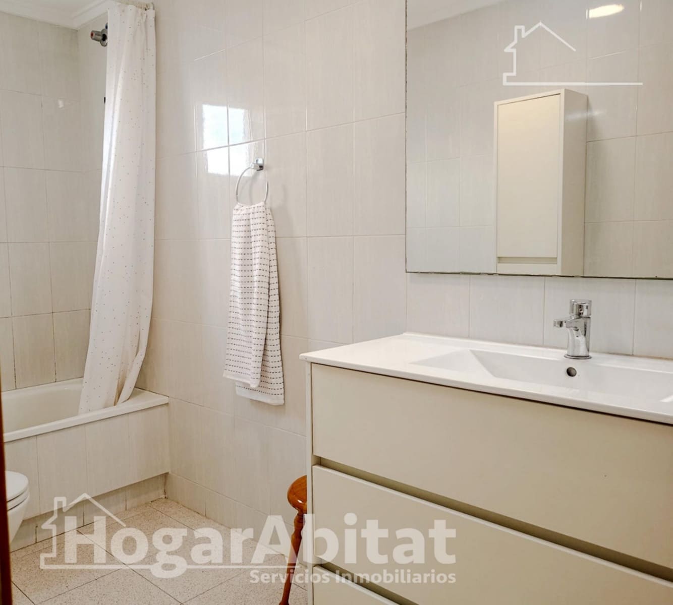 3 makuuhuone Kattohuoneisto myytävänä paikassa Santa Pola mukana uima-altaan 
autotalli - 299 000 € (Ref: 9591376)