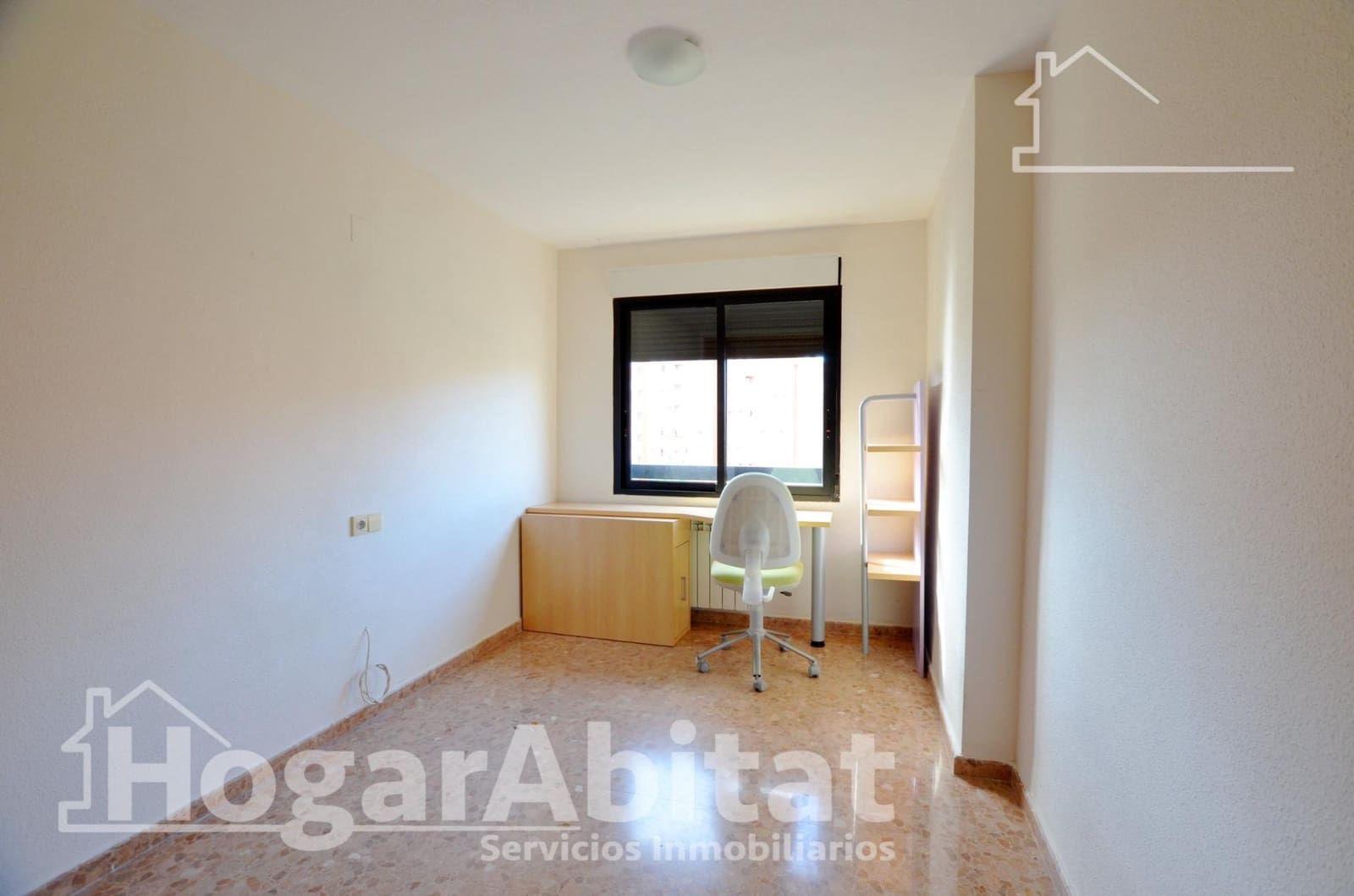 3 sovrum Lägenhet till salu i Alicante stad med pool garage - 369 000 € (Ref: 9591377)
