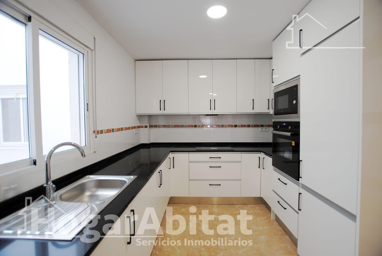 11 chambre Appartement à vendre à Oliva - 600 000 € (Ref: 9592152)