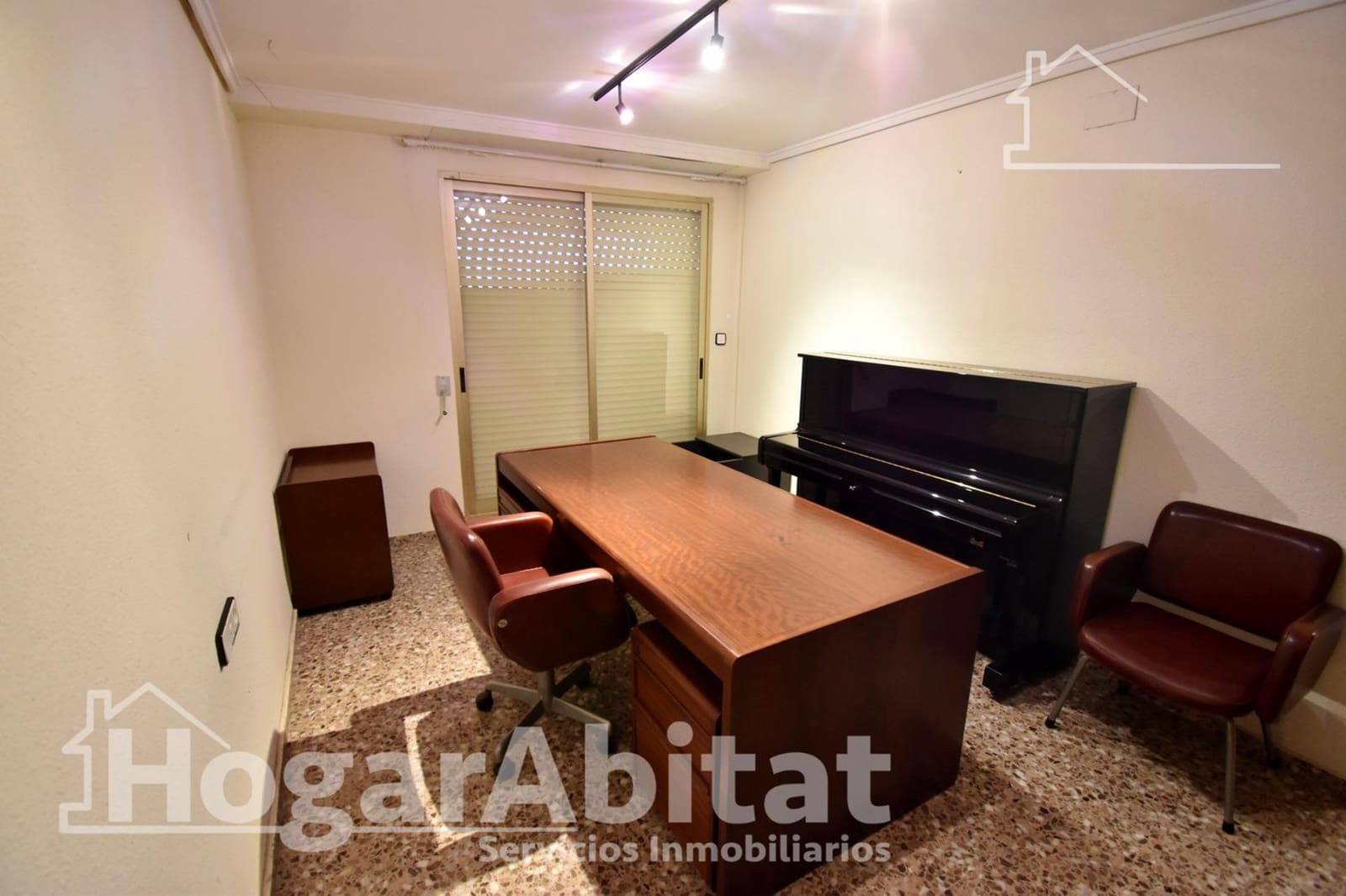 4 bedroom Flat for sale in Onda with garage - € 135,000 (Ref: 9596201)